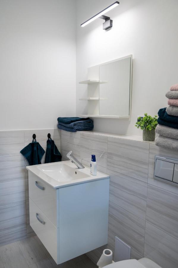 Emma Apartamenty Gostyn  Екстериор снимка